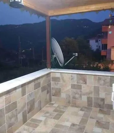 Macka Esiroglu Beldesi شقة *